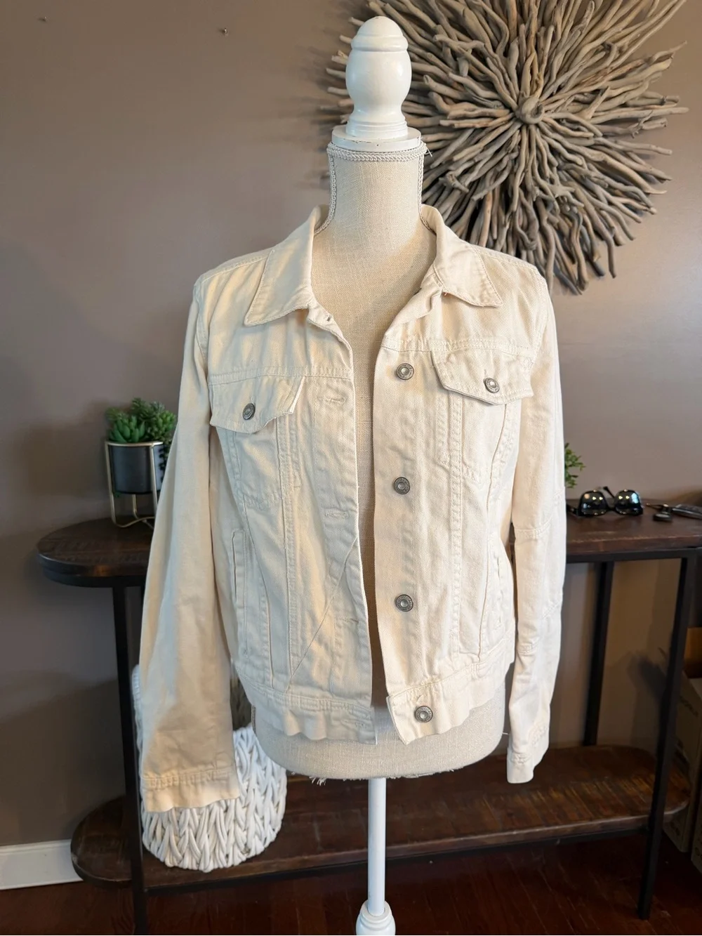 Free People cream colored denim jacket - Picture 1 of 4